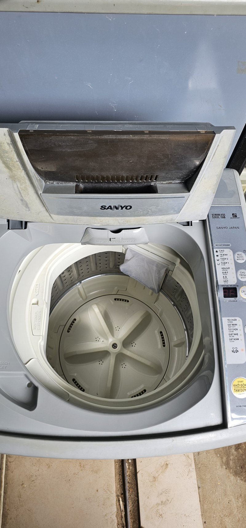 Máy giặt Sanyo 7Kg