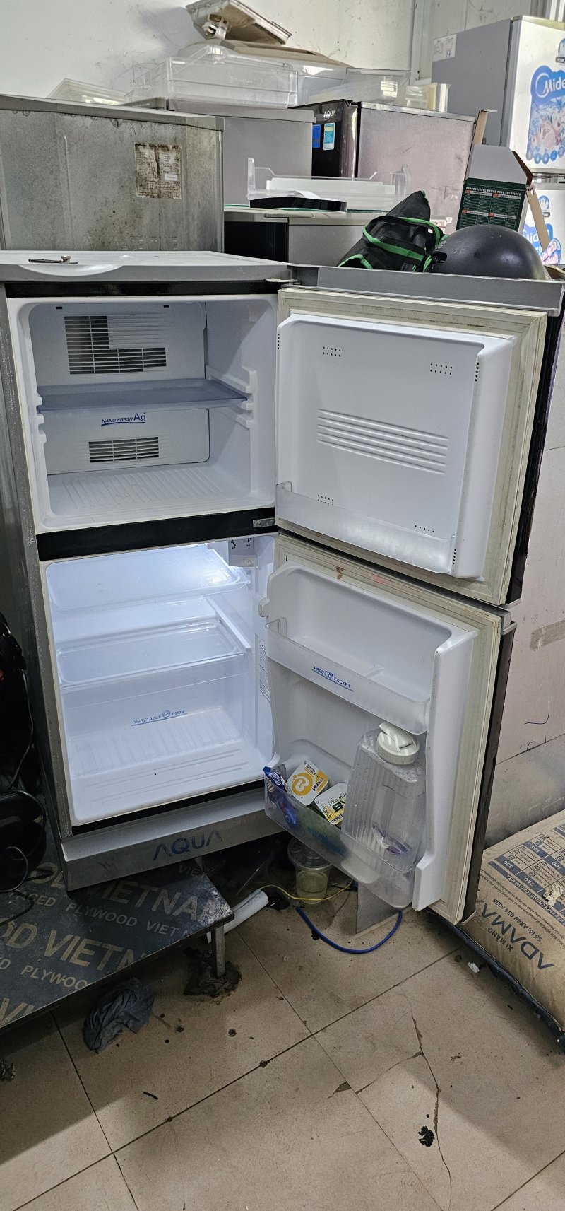 Tủ lạnh Aqua 120L