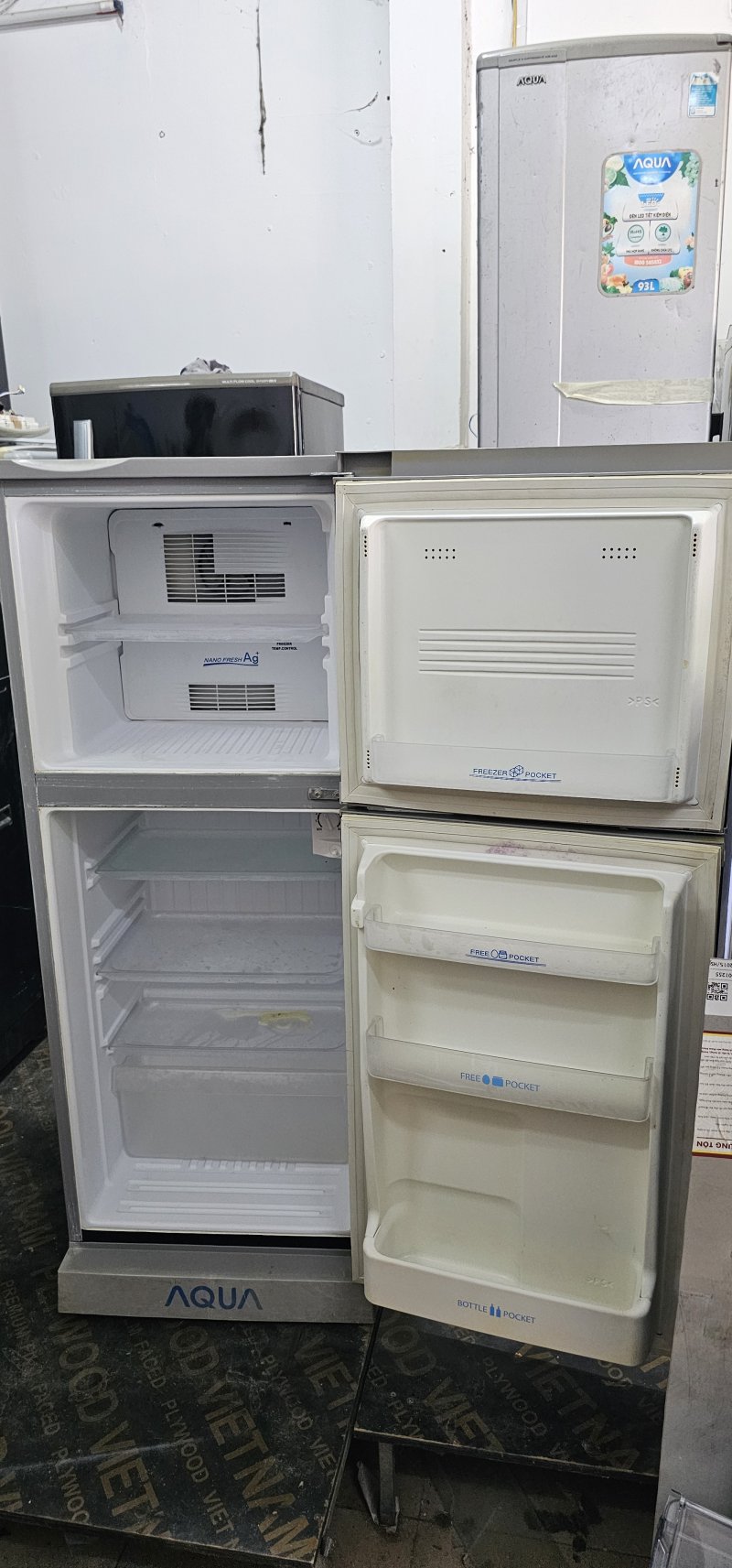 Tủ lạnh Aqua 130L