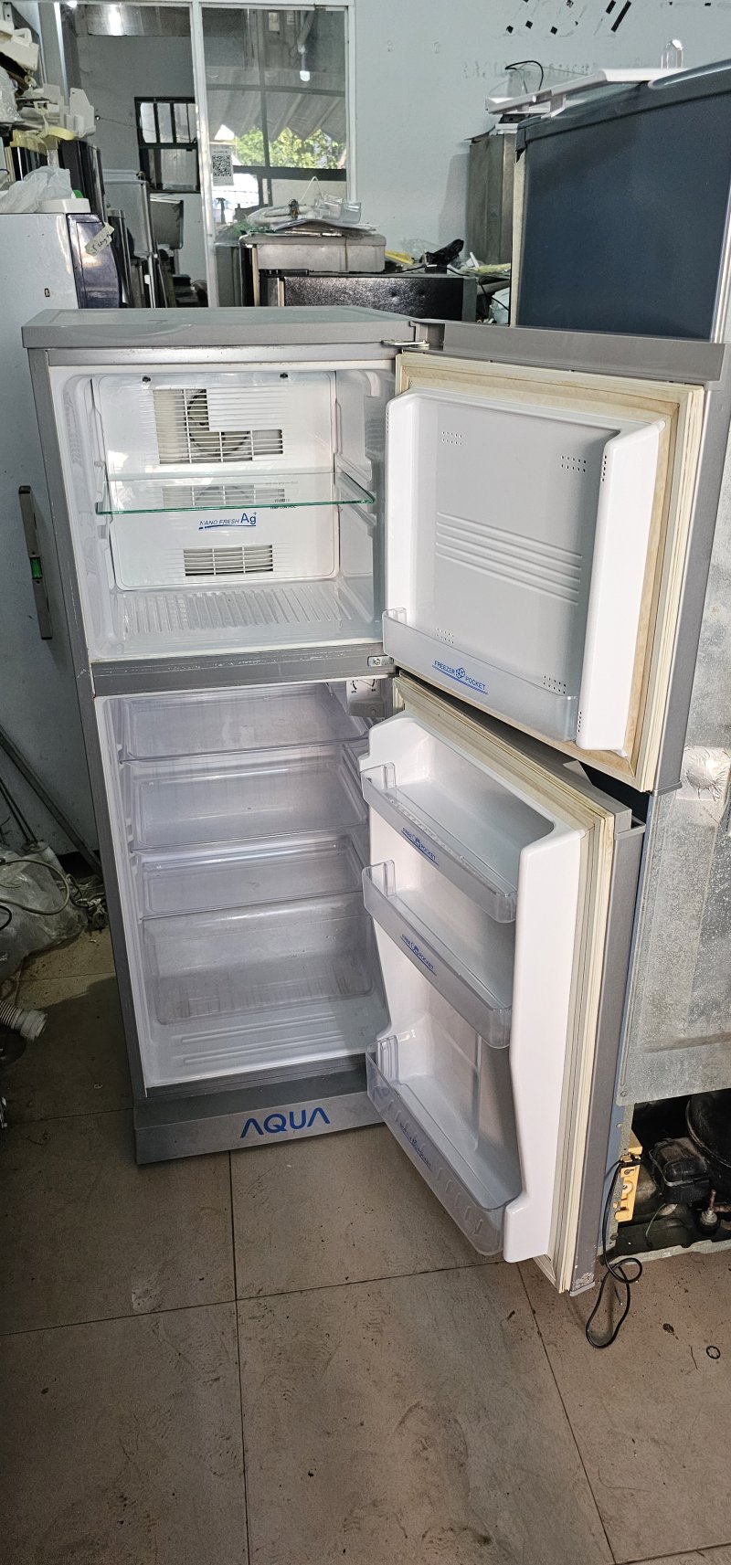 Tủ lạnh Aqua 130L