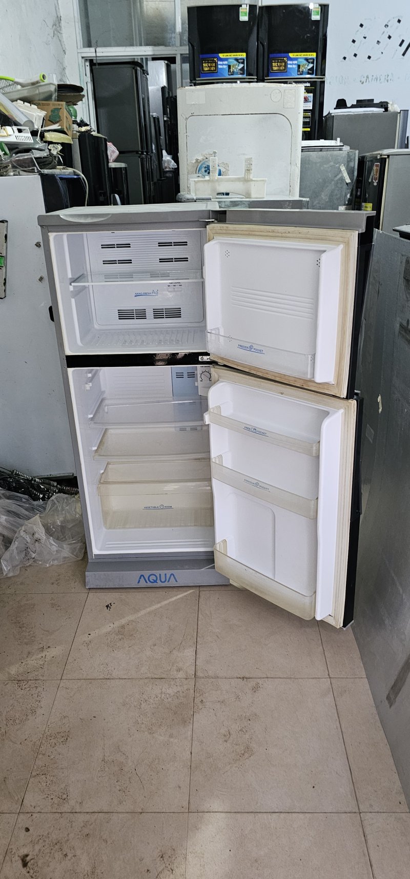 Tủ lạnh Aqua 165L