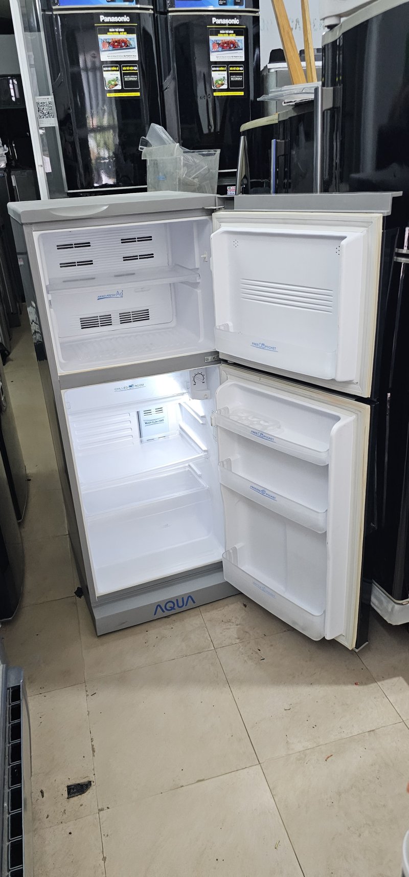 Tủ lạnh Aqua 165L