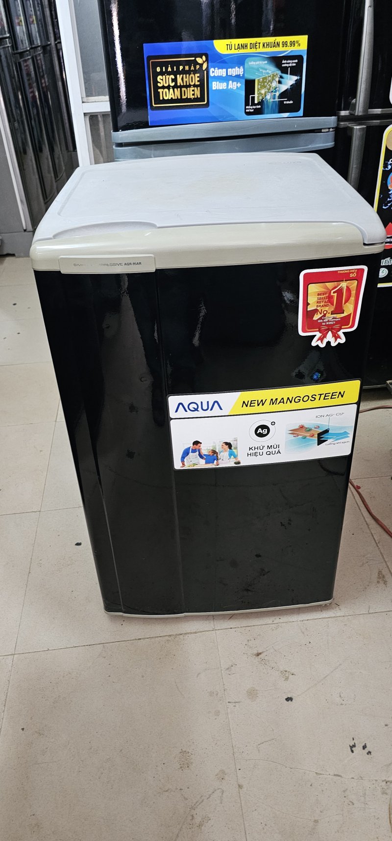 Tủ lạnh Aqua 90L