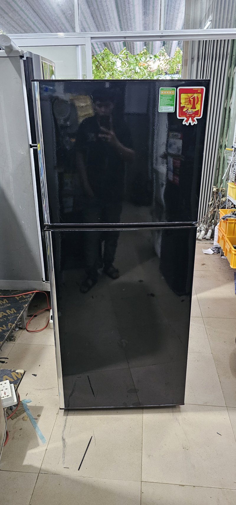 Tủ lạnh Aqua inverter 252L