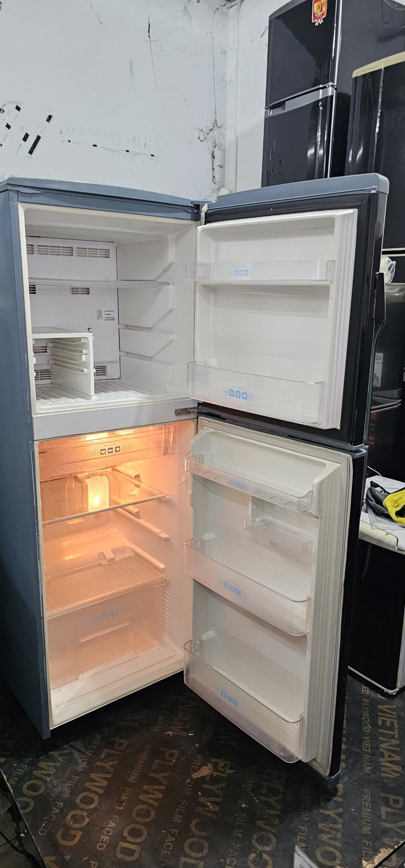 Tủ lạnh Panasonic 200L