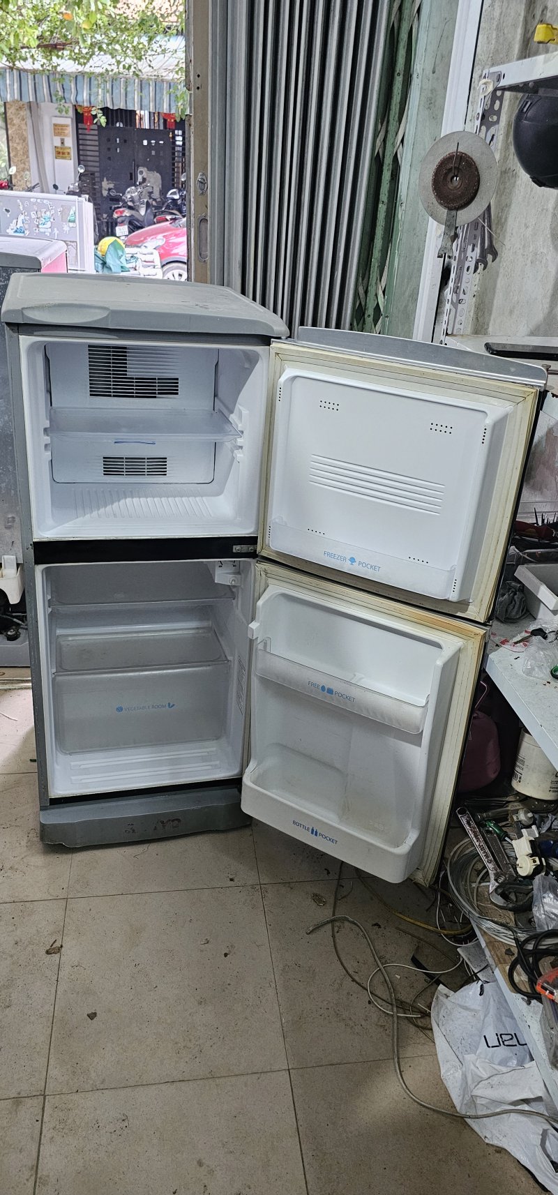 Tủ lạnh Sanyo 120L