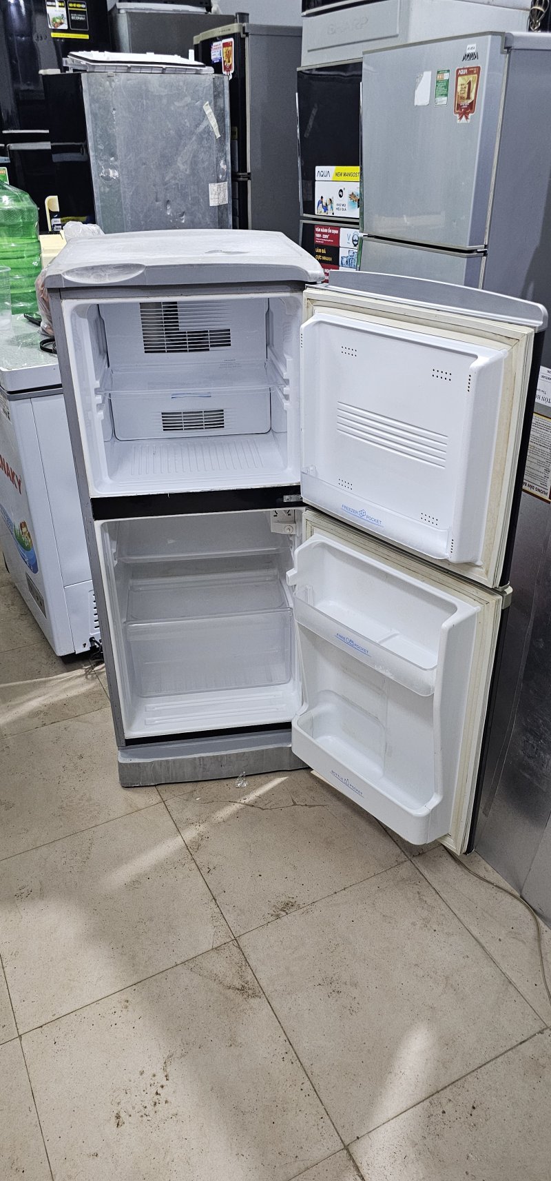 Tủ lạnh Sanyo 120L