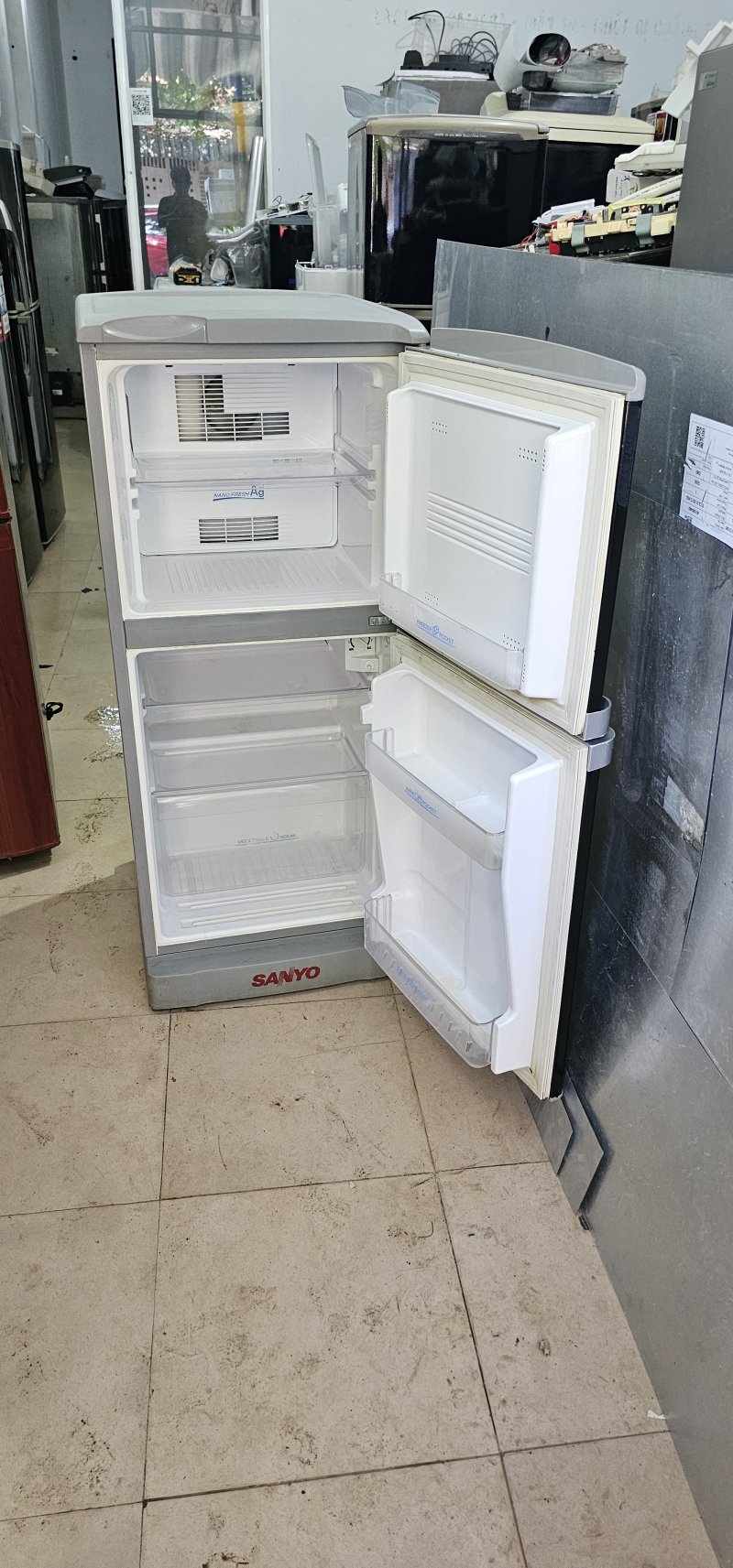 Tủ lạnh Sanyo 120L