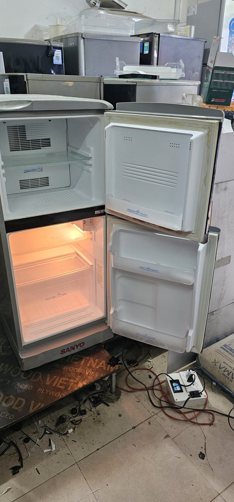 Tủ lạnh Sanyo 120L