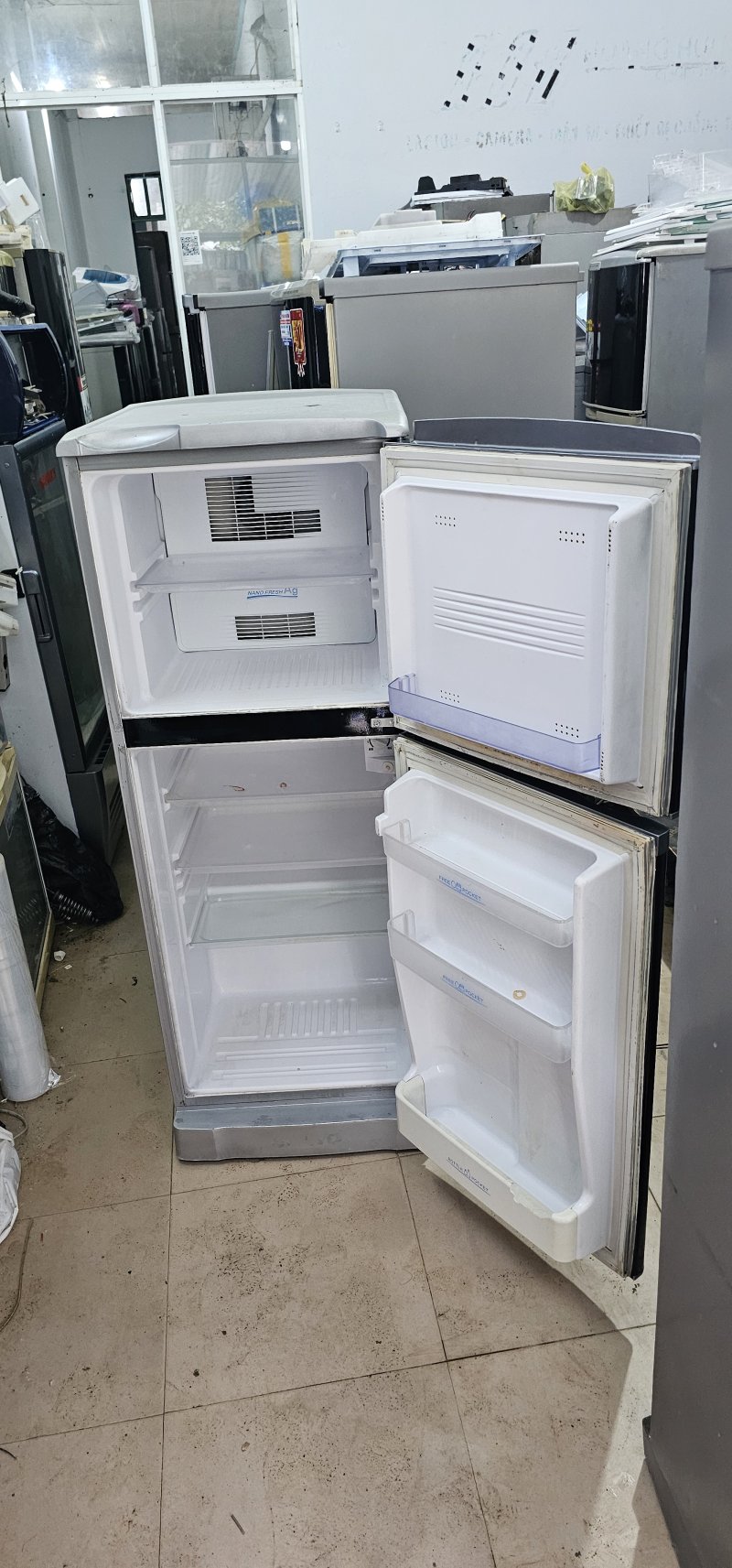 Tủ lạnh Sanyo 130L