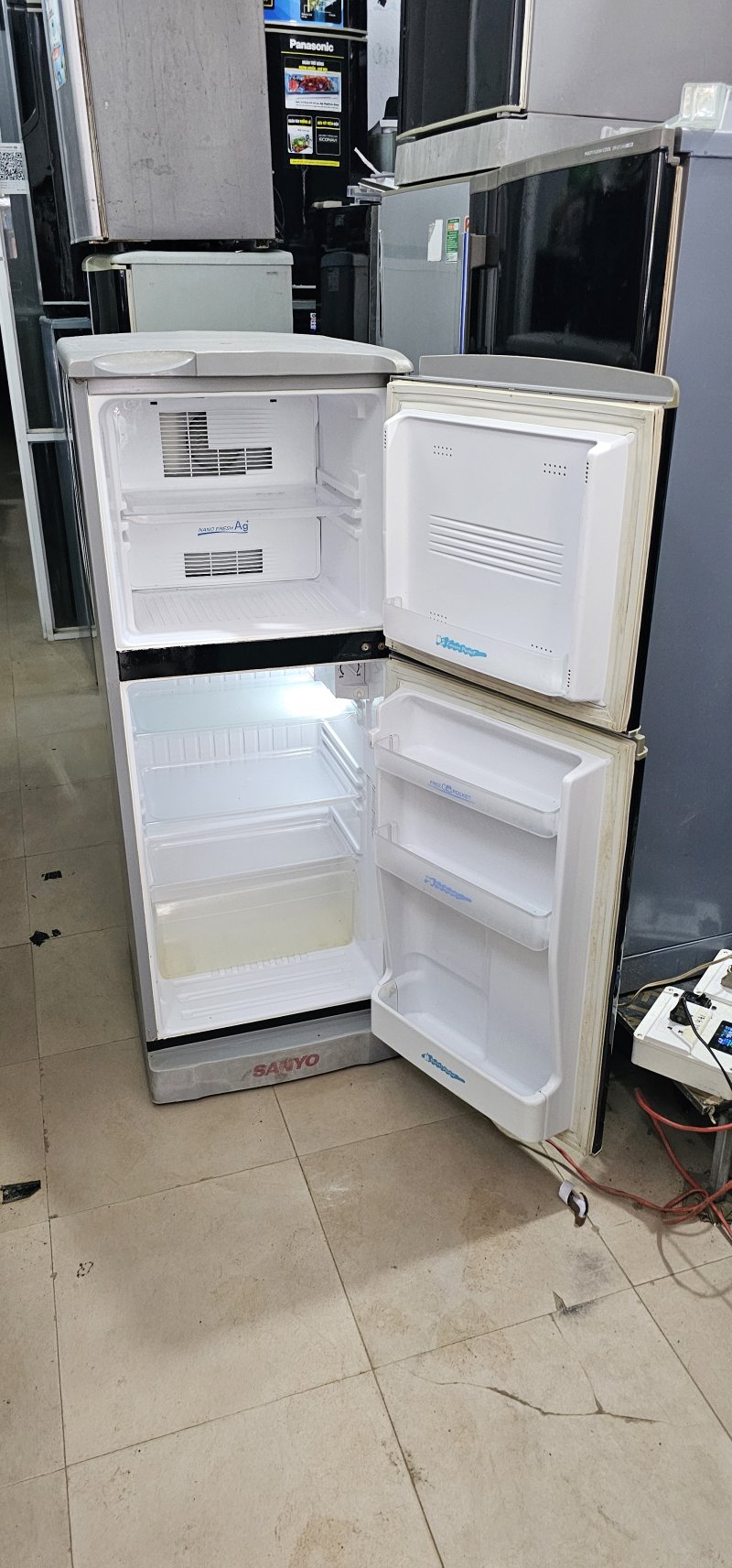 Tủ lạnh Sanyo 130L