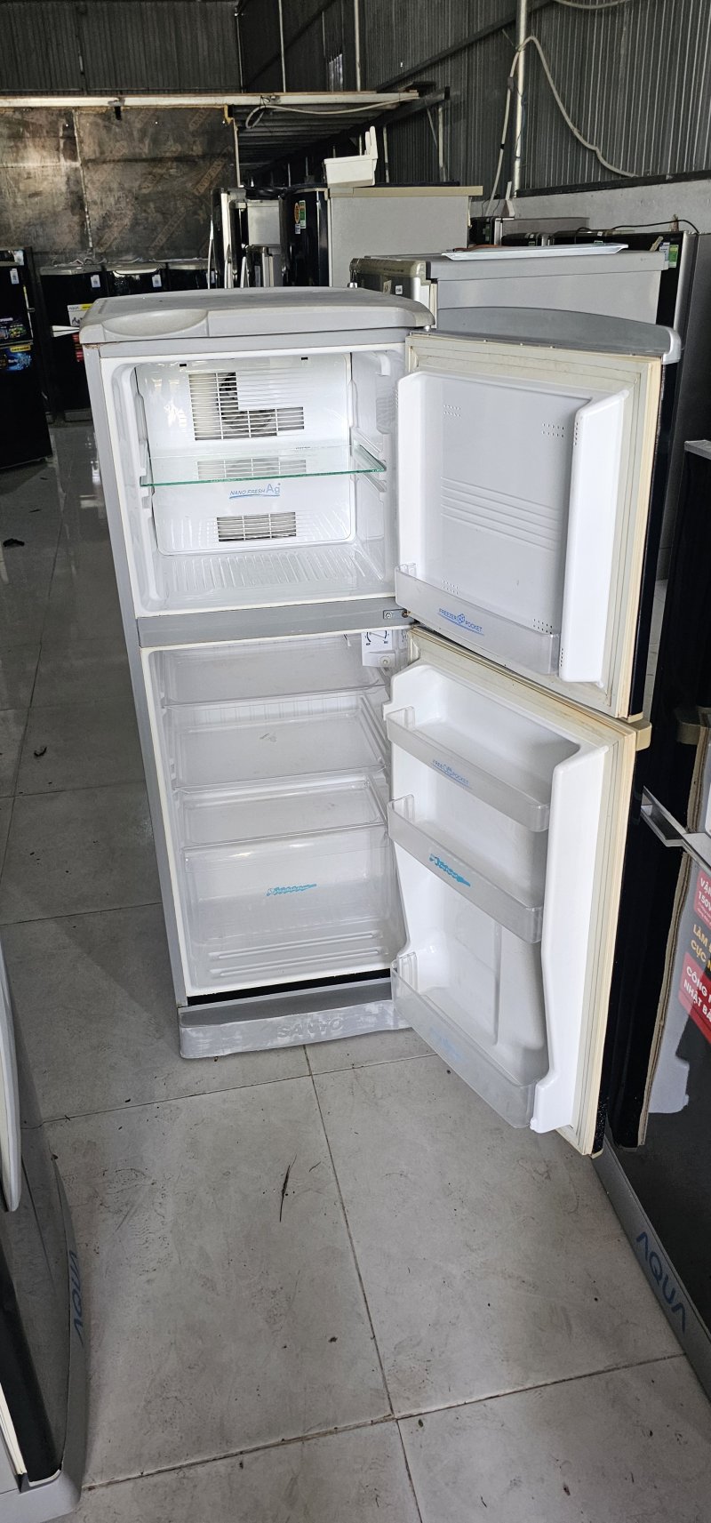 Tủ lạnh Sanyo 130L