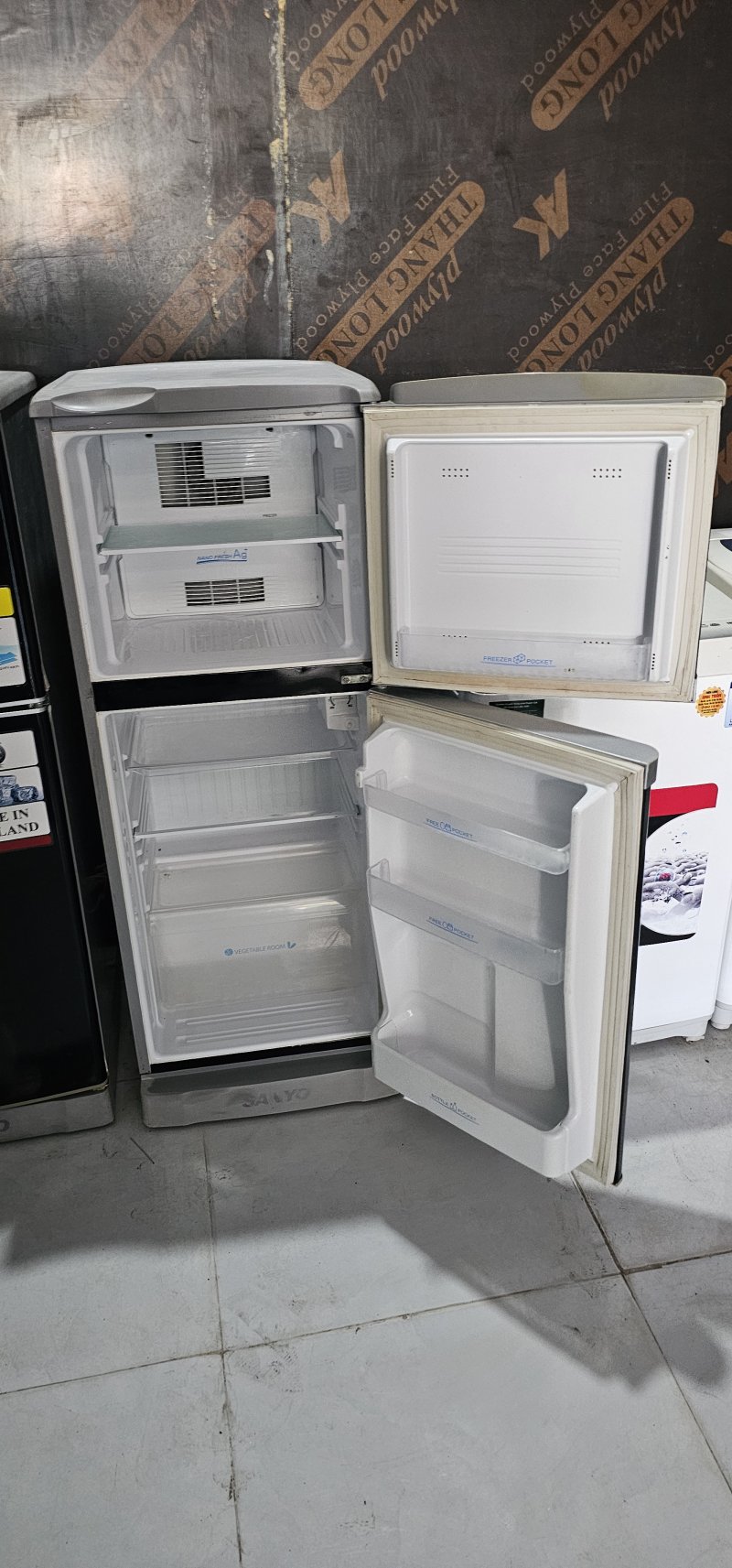 Tủ lạnh Sanyo 130L