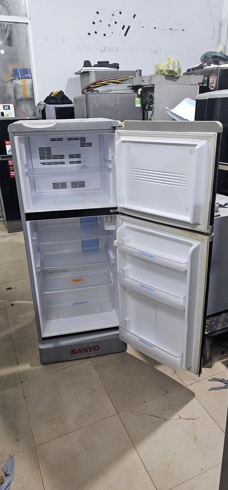 Tủ lạnh Sanyo 160L