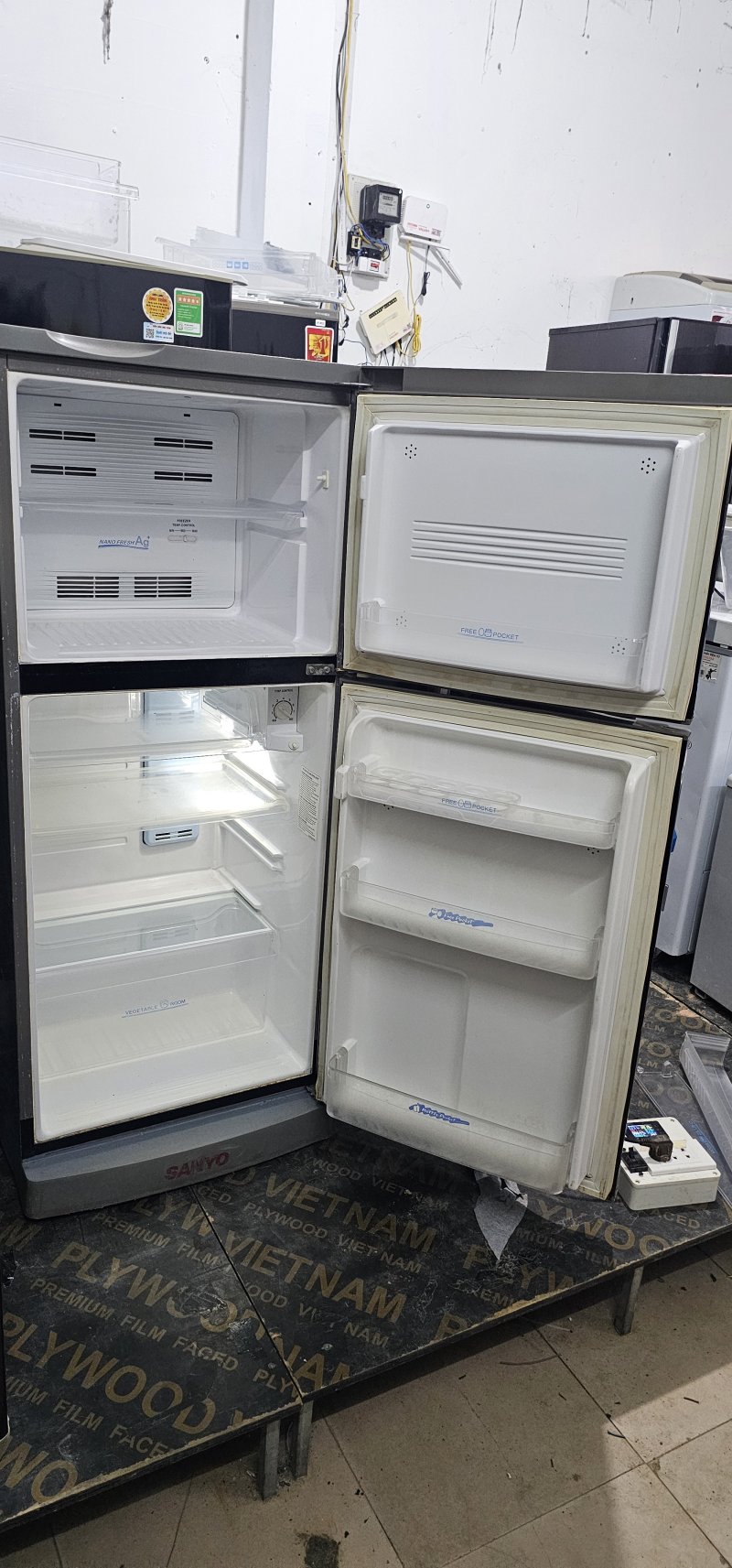 Tủ lạnh Sanyo 165L