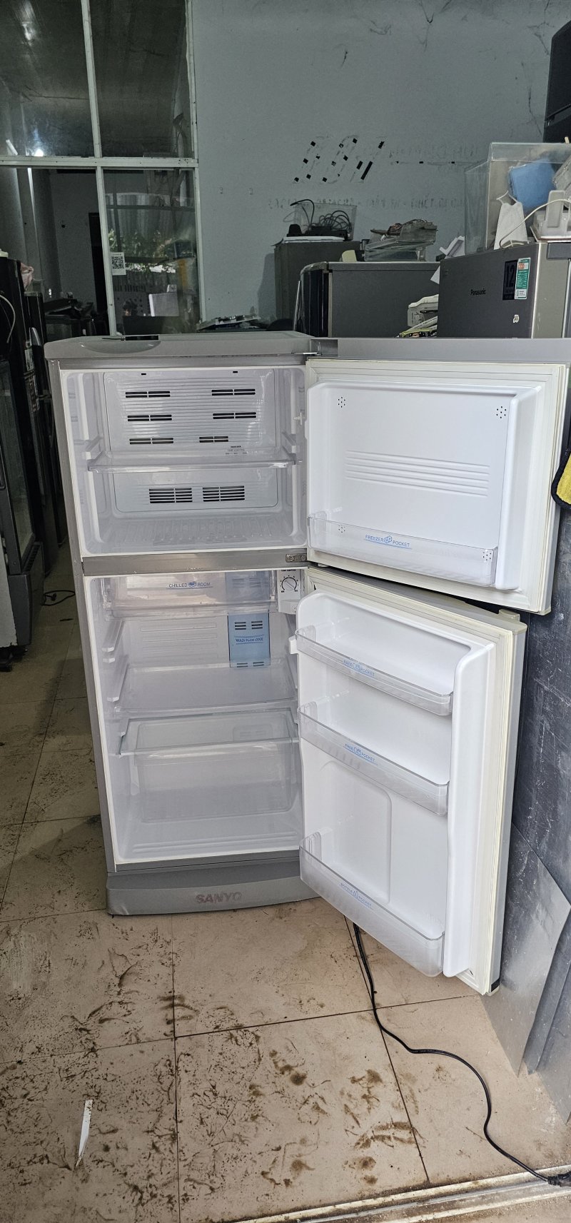 Tủ lạnh Sanyo 165L