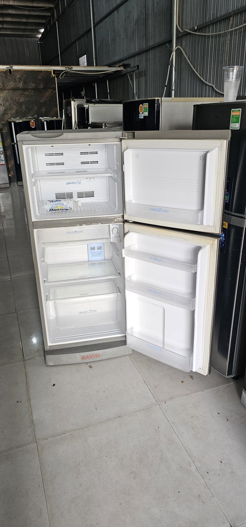 Tủ lạnh Sanyo 165L