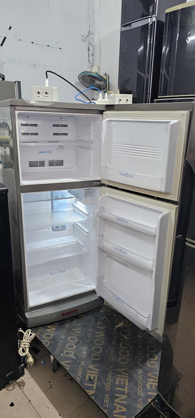 Tủ lạnh Sanyo 165L