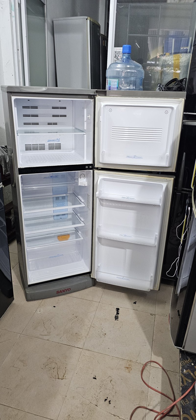 Tủ lạnh Sanyo 190L