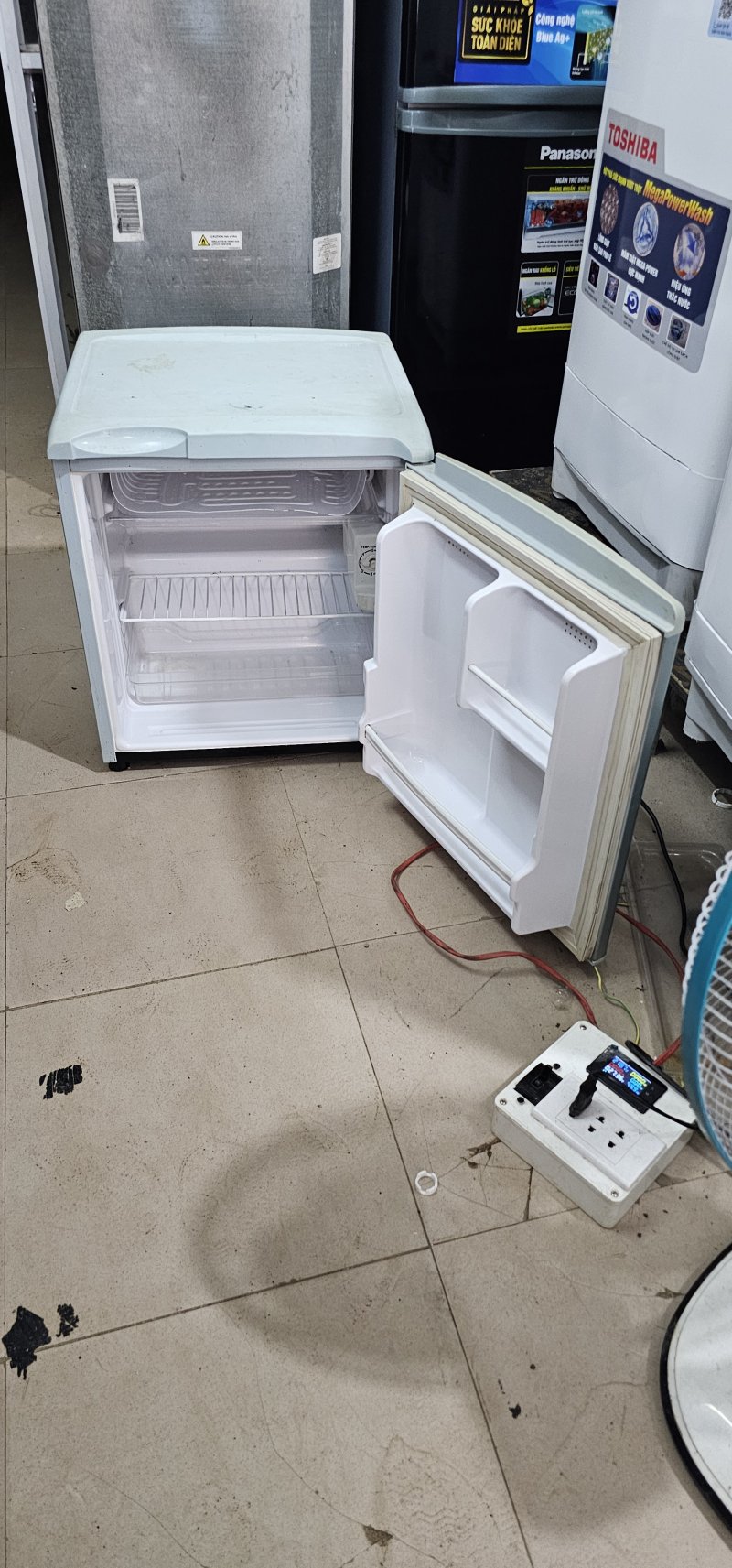 Tủ lạnh Sanyo 50L