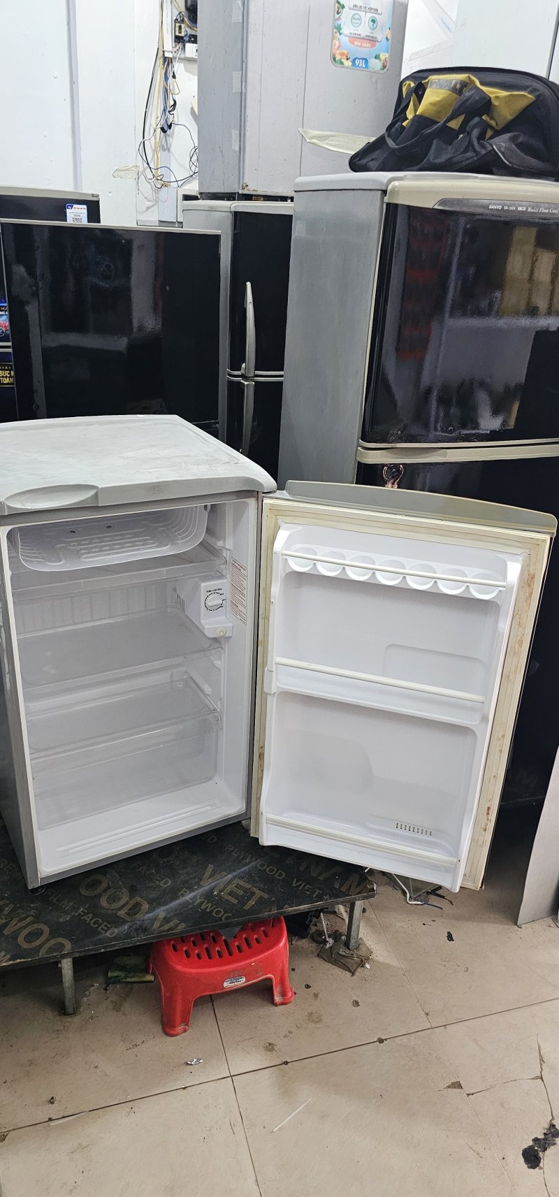 Tủ lạnh Sanyo 90L