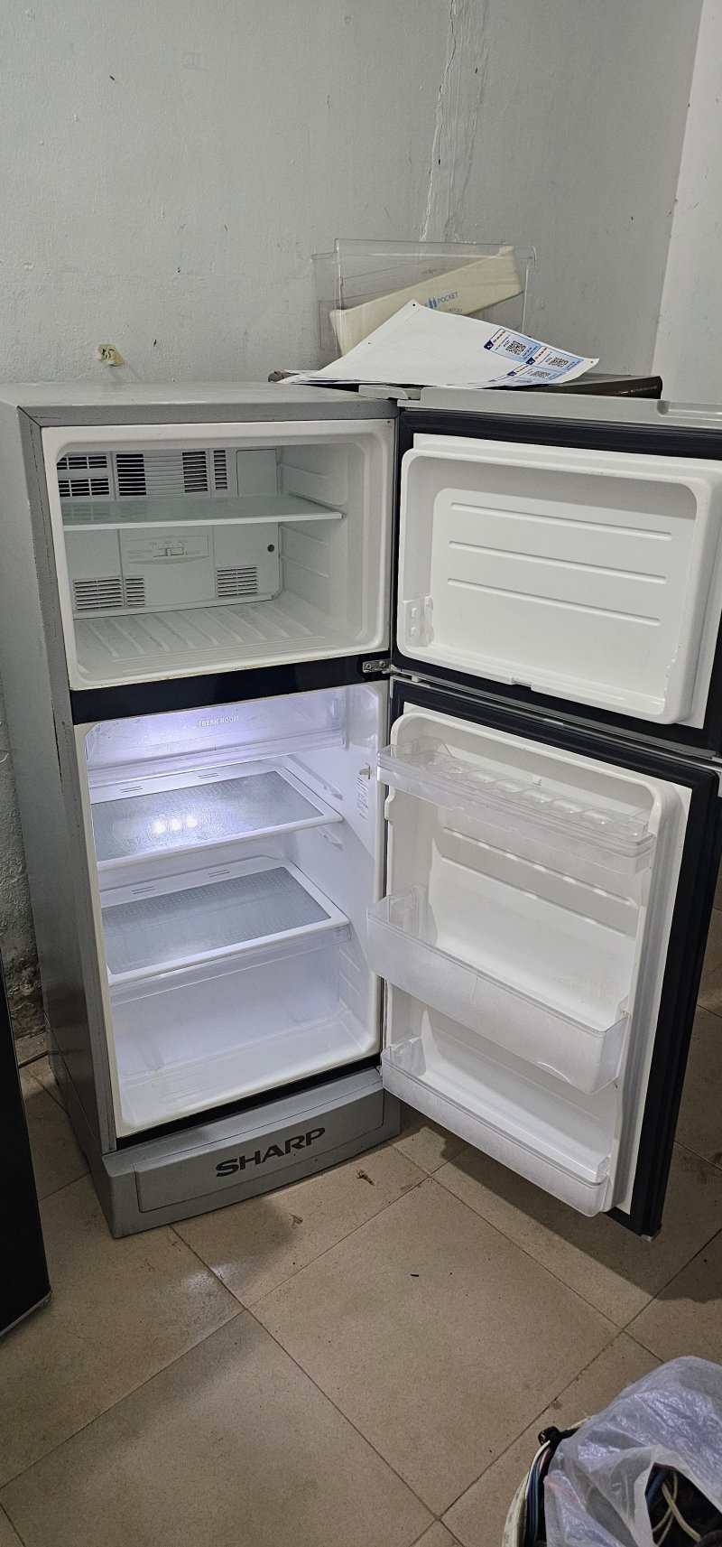 Tủ lạnh Sharp 165L