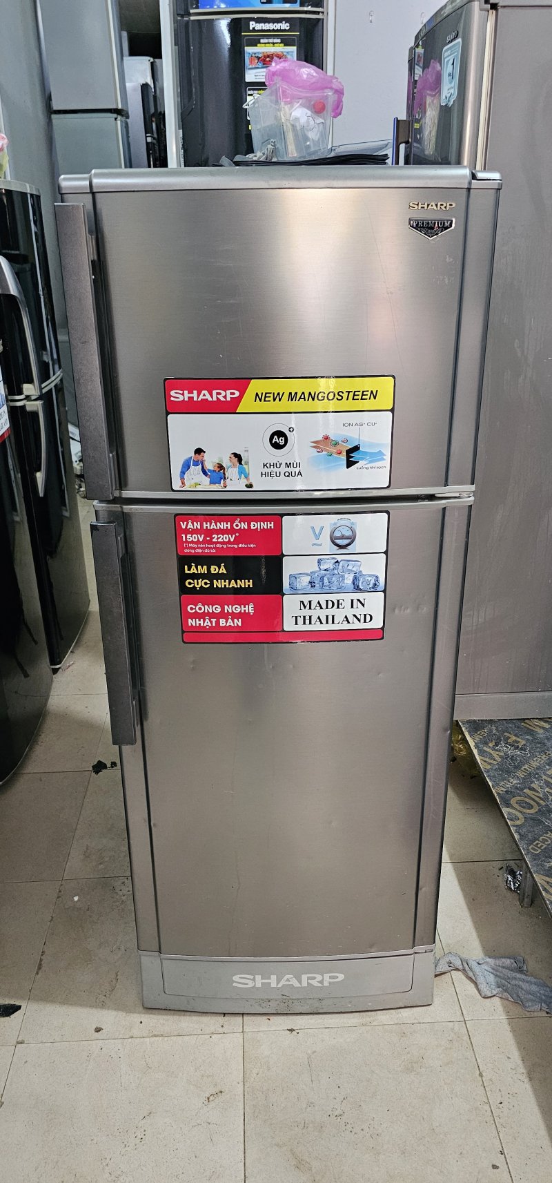 Tủ lạnh Sharp 180L