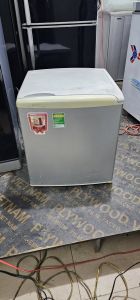 Tủ lạnh Sanyo 50L